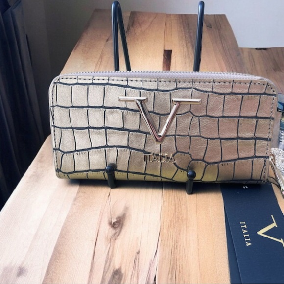 Versace Leather Wallet - Picture 6 of 11